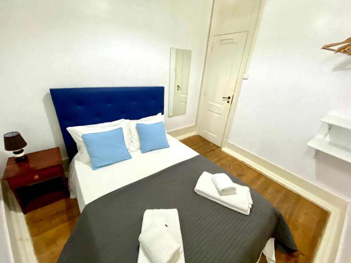 Relax Chiado 3 - Cute Little Double Room With Shared Bathroom Лиссабон Экстерьер фото